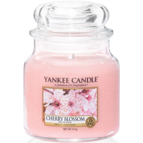 Yankee Candle Cherry Blossom - Třešňový květ vonná svíčka Classic střední sklo 411 g